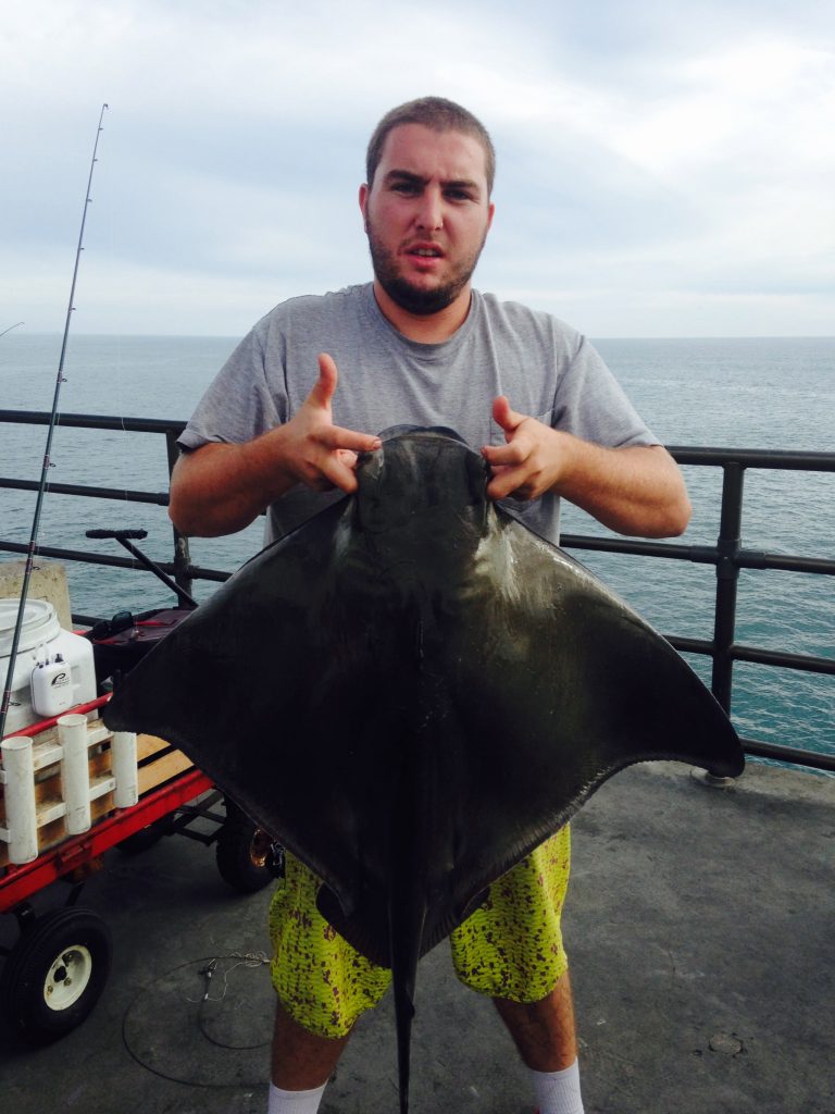 Huntington Beach Pier - Pier Fishing in California