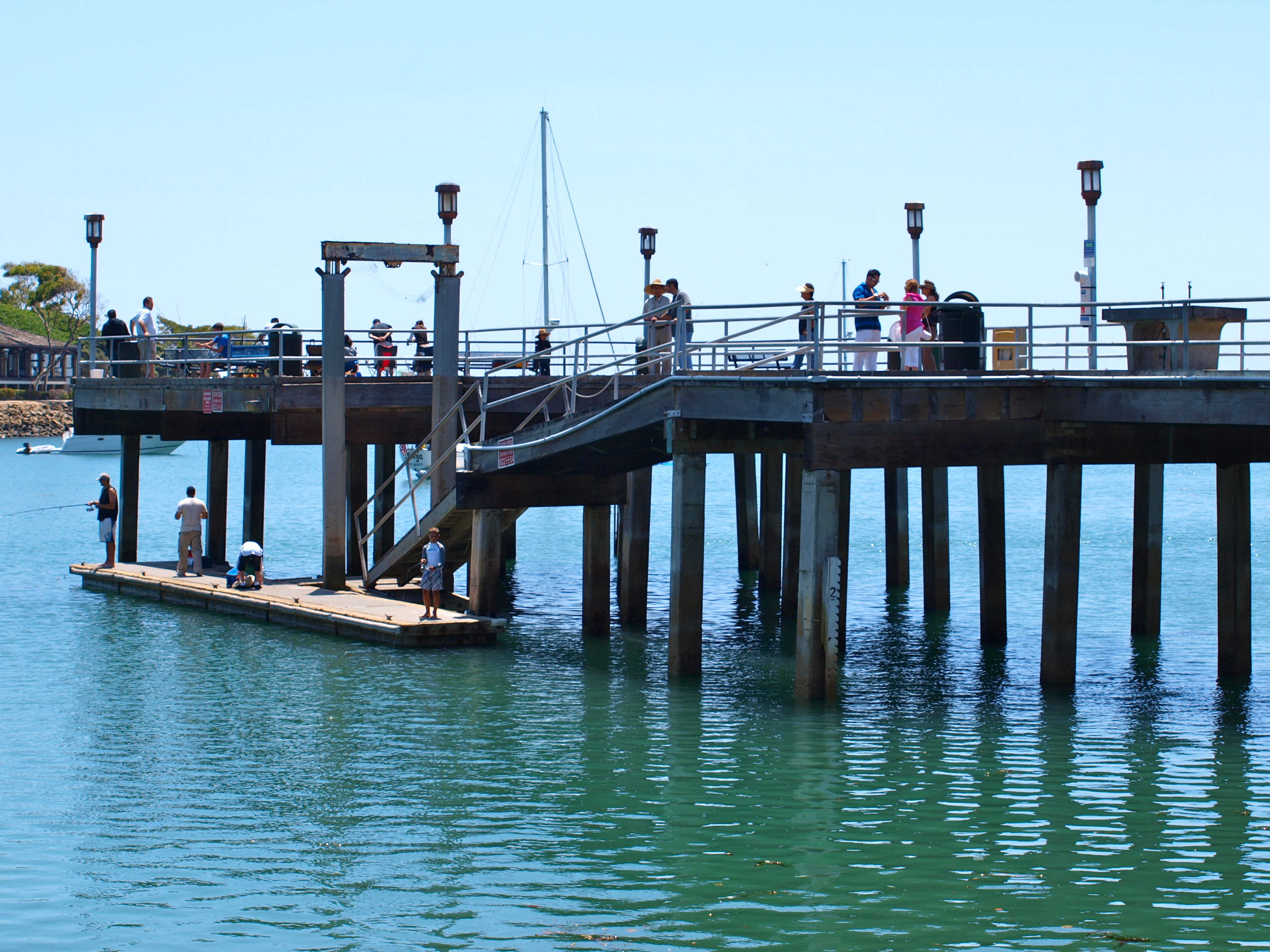 Dana Point Harbor Fishing Pier - Pier Fishing in California