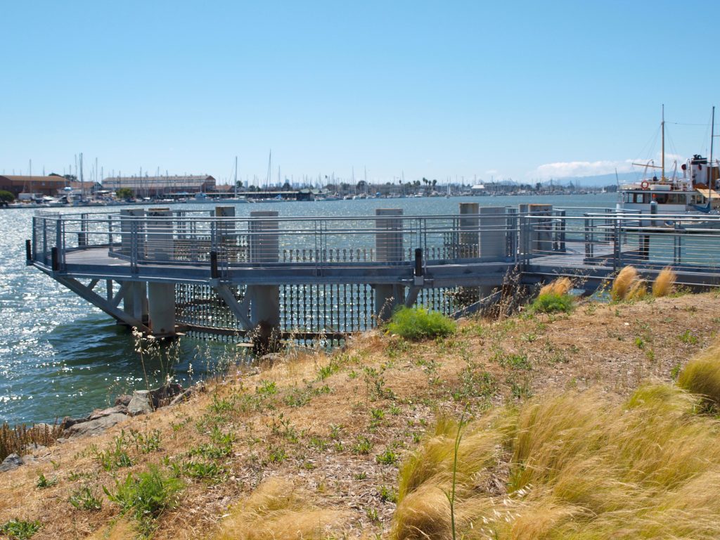 Union Point Park — Wave Oculus Pier — Oakland - Pier Fishing in California